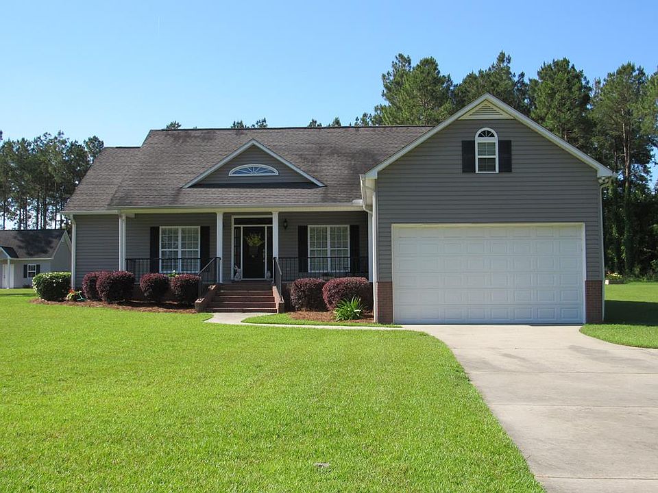 1st image of 131 Fox Trot Dr