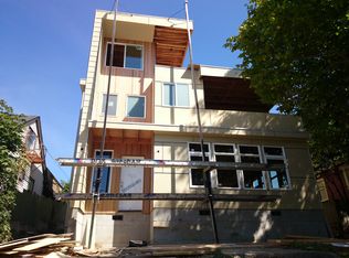 6008 44th Ave SW, Seattle, WA 98136