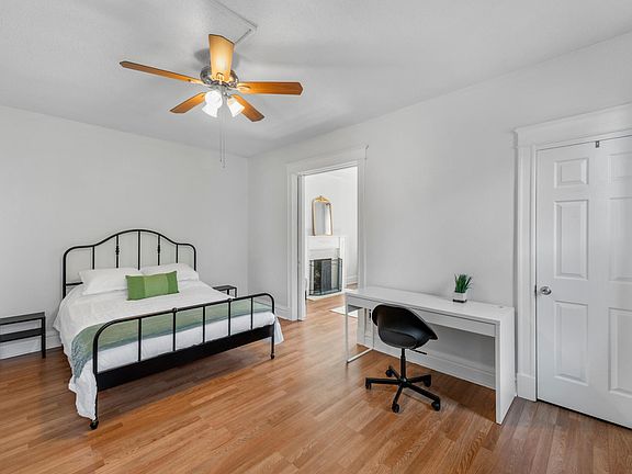 5th image of 3110 Bent Ave #3110
