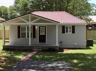 545 7th St, Newport, TN 37821