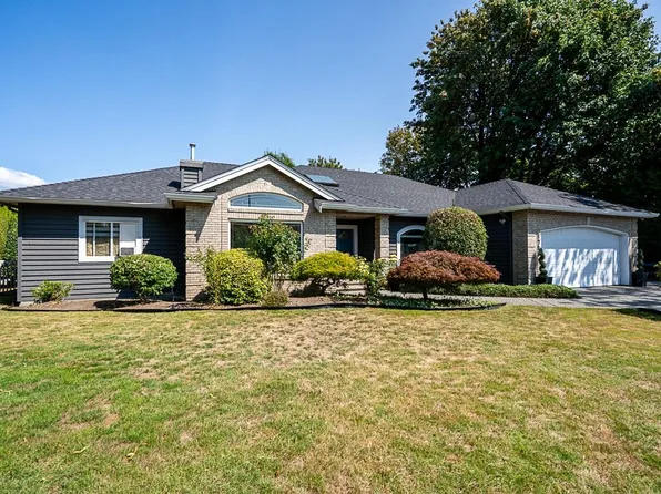 5758 Kettle Cres W, Surrey, BC V3S 8R6