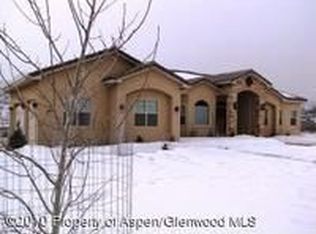 562 Battlement Creek Trl, Parachute, CO 81635