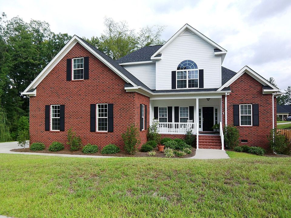 Elegant Brick Beauty...