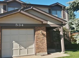 534 Surf Ct, Wheeling, IL 60090