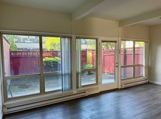 9144 45th Ave SW APT 1, Seattle, WA 98136