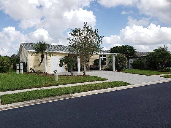 2nd image of 2405 Pier Dr
