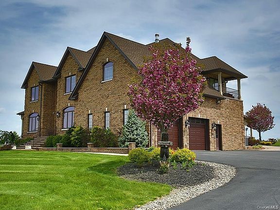 2nd image of 1 Farview Ln