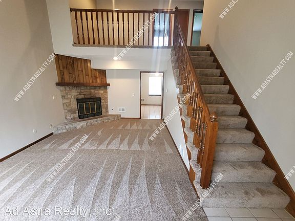 3rd image of 6643 W 150th St