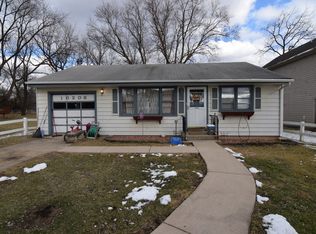 10208 Kenilworth Ave, Algonquin, IL 60102