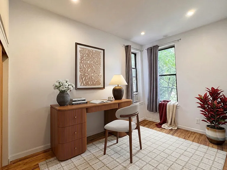 731 Saint Nicholas Ave #3B — Photo 8