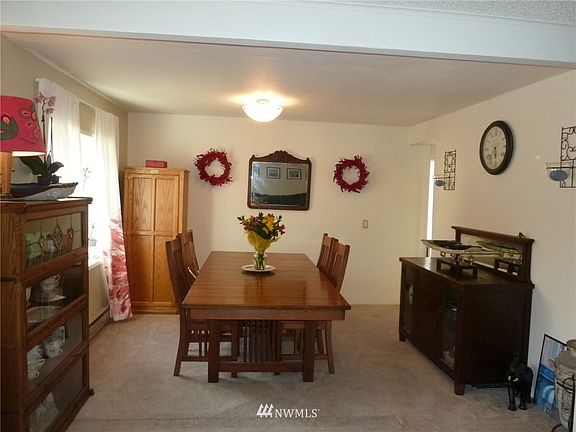 4th image of 1315 Alden Place SE