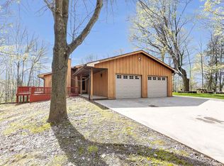 16814 Hickory Heights Dr, Maribel, WI 54227