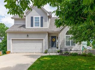 21386 W 120th St, Olathe, KS 66061