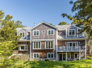 169 Greenwood Ave, Tisbury, MA 02568