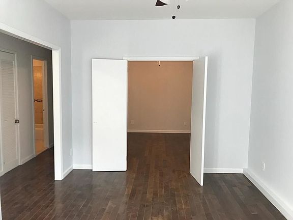 2nd image of 1052 Flatbush Ave #3R