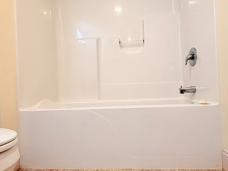 191 College St #203 — Photo 38