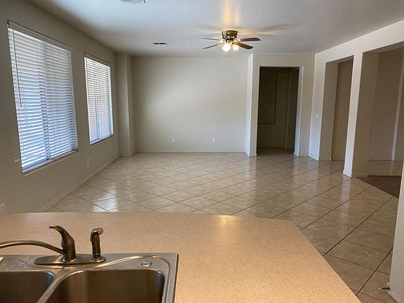 5th image of 1421 E Bluebird Dr