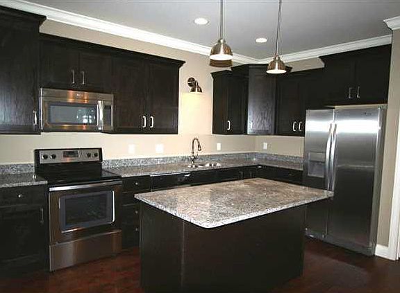 4th image of 4935 Paddock Dr
