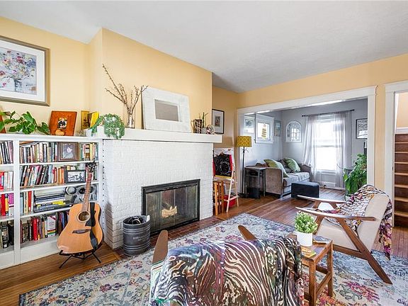 3rd image of 1236 W Clifton Blvd