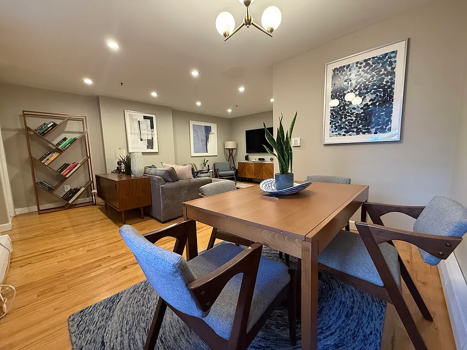 Dining Room / Living Room
