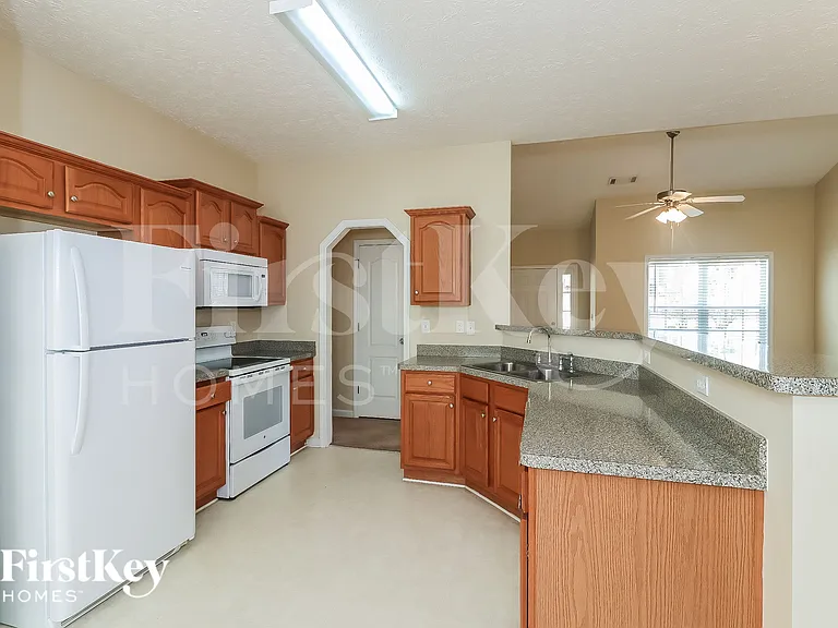 85 Meadow Spring Ct — Photo 8
