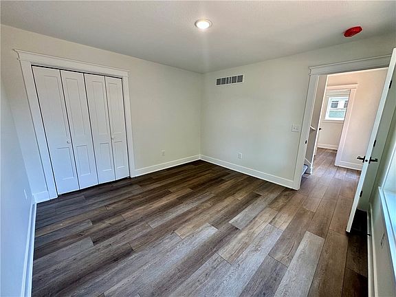 4th image of 1140 Douglas Ave