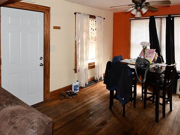 4th image of 507 Dewey Ave