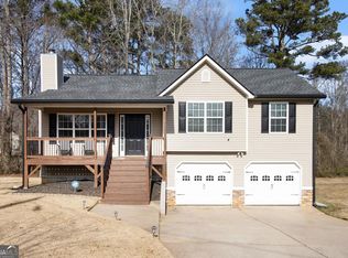 56 Pleasant Forest Ct, Temple, GA 30179