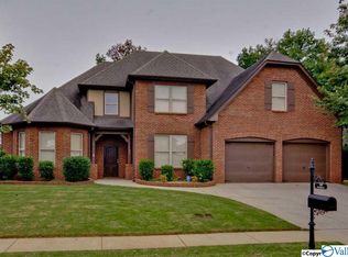 105 Windridge Way SW, Huntsville, AL 35824