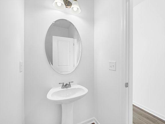 3rd image of 1373 English Oak Dr Lot 288