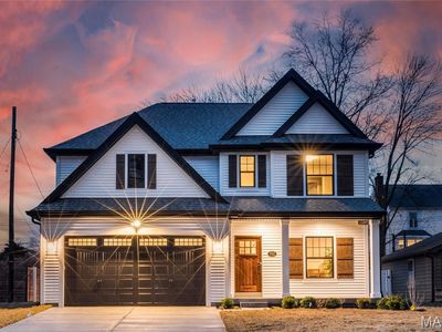 582 Drury Ln, Saint Louis, MO, 63122