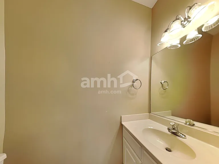 3691 Wood Cove Dr — Photo 11