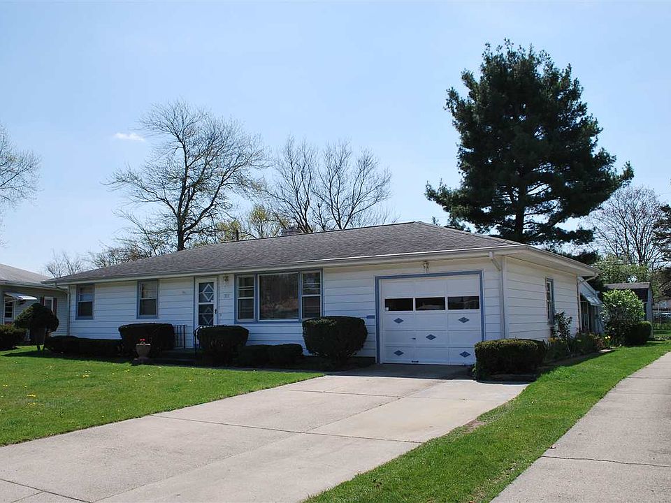 1st image of 333 Pierre Moran Dr