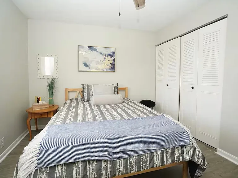 901 Crosshill Dr #5 — Photo 9