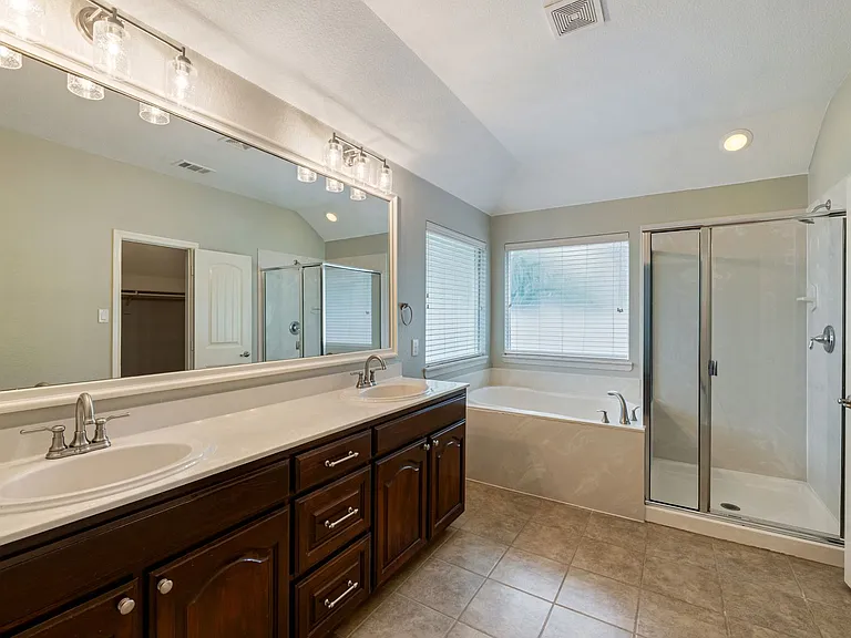 5005 Cassidy Ln — Photo 13