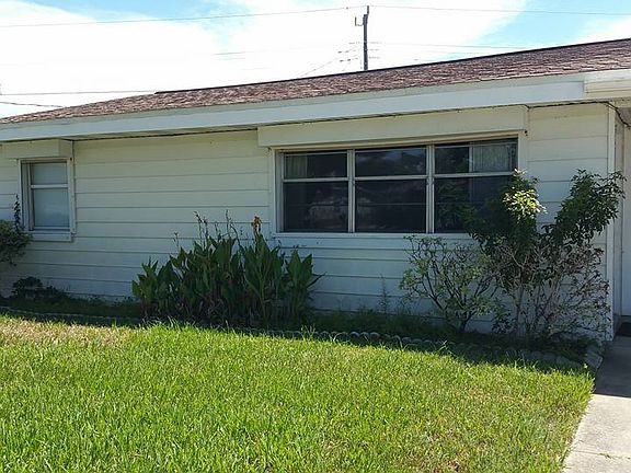 2nd image of 18 Hibiscus Dr