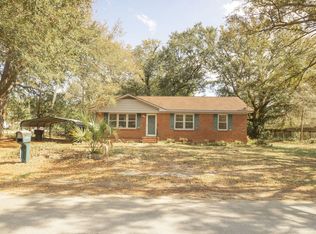 303 Thompson St, Walterboro, SC 29488