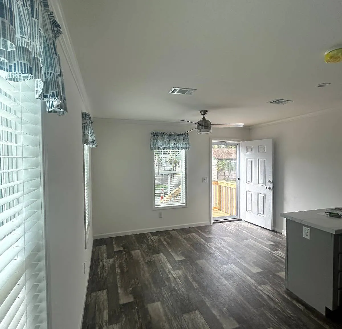 1 bed, 1.0 bath, $1,900 — Photo 3