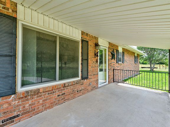 3rd image of 1505 County Road 631