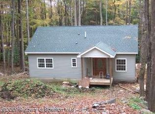 217 Ferris Rd, Lakeville, PA 18438