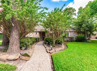 9318 New Forest Rd, Spring, TX 77379