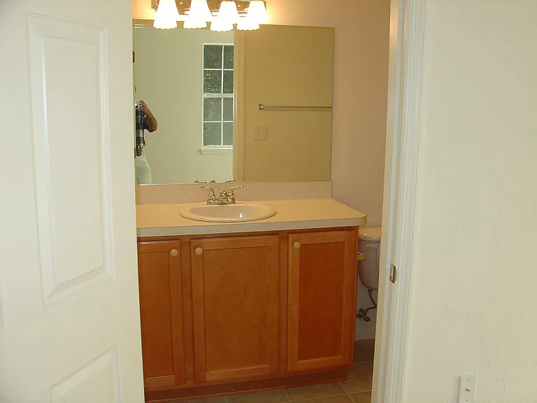 Upstairs Bathroom #2