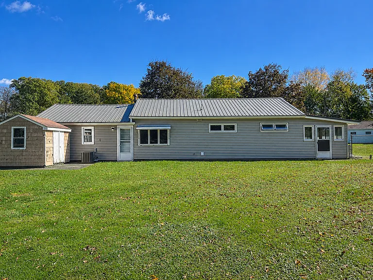 6 Butternut Cir — Photo 8