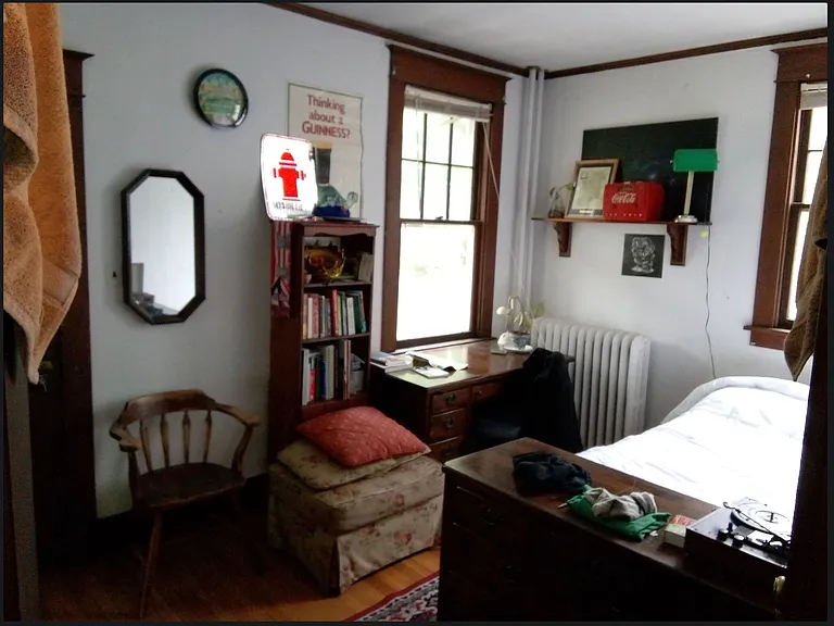 528 Warren St #1 — Photo 15