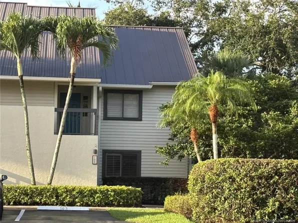 5152 SE Club Way APT 104, Stuart, FL 34997