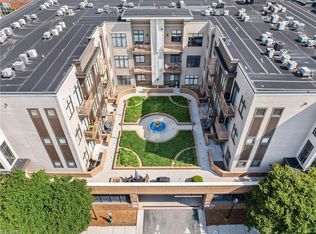 810 W 4th St UNIT 201, Winston Salem, NC 27101