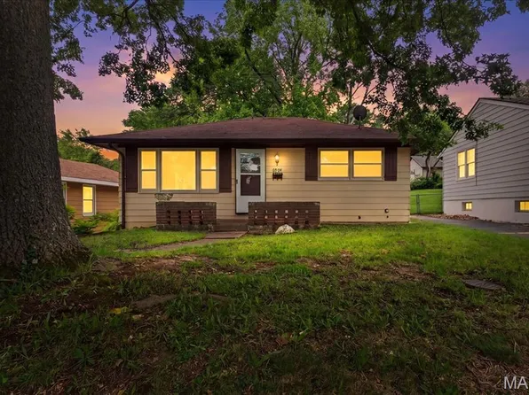 6904 Dunleer Way, Saint Louis, MO 63130
