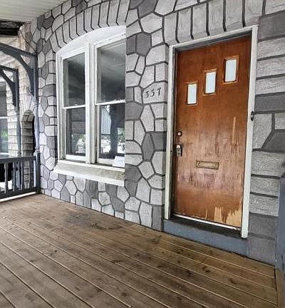 2nd image of 337 N 13th St