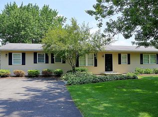 5N675 Cochise Dr, Maple Park, IL 60151