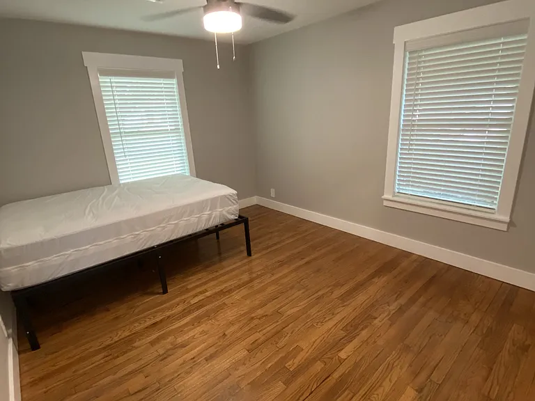 3806 Oaklawn St — Photo 14